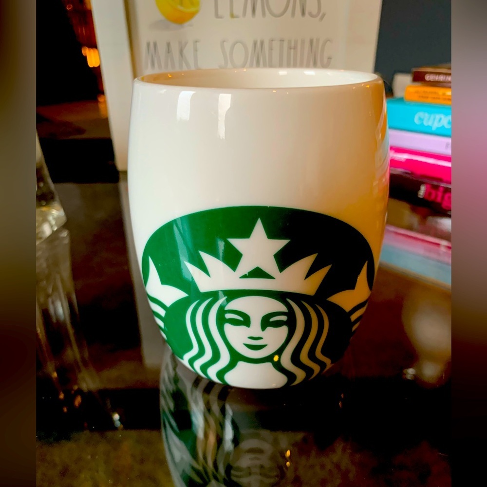 Starbucks 2010 Green Siren Mermaid Mug 14 oz. Great condition.